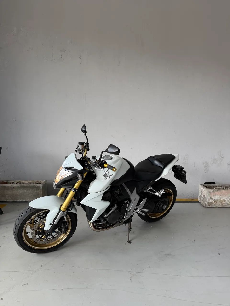 Honda CB 1000R Ano 2014  - Foto 3