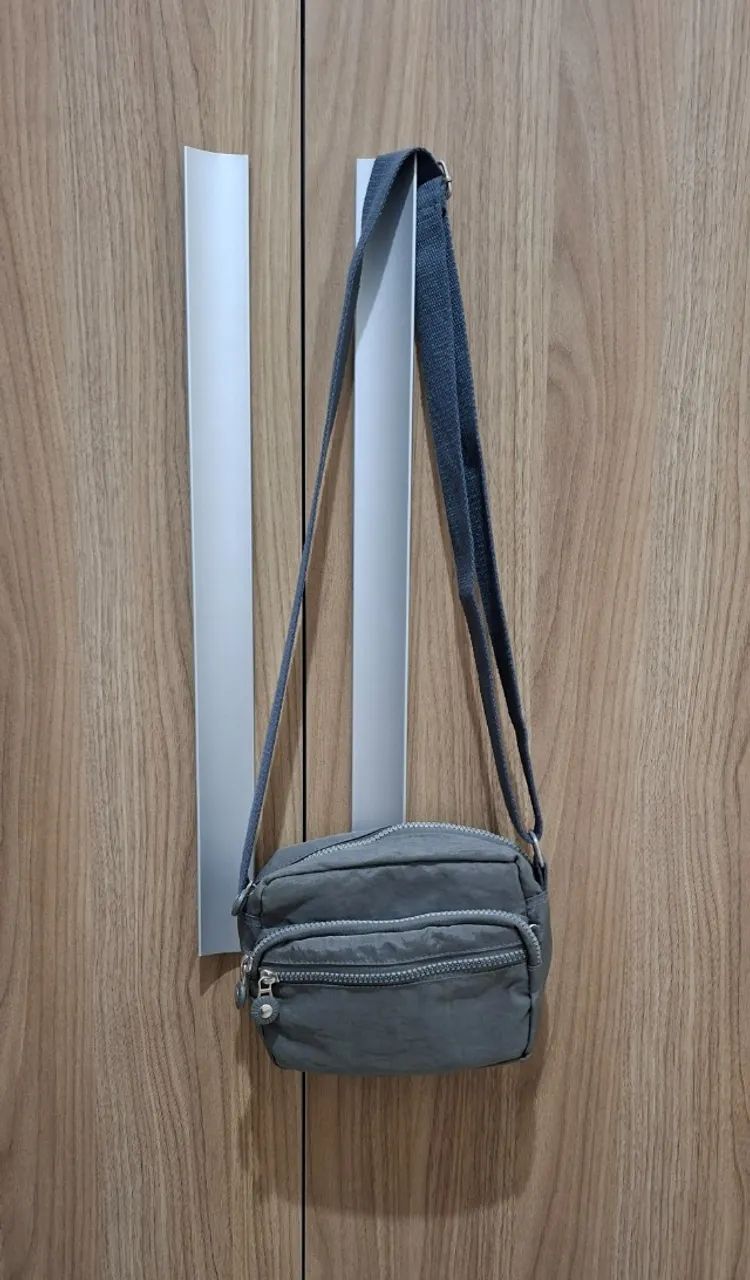 Bolsa feminina nylon cinza