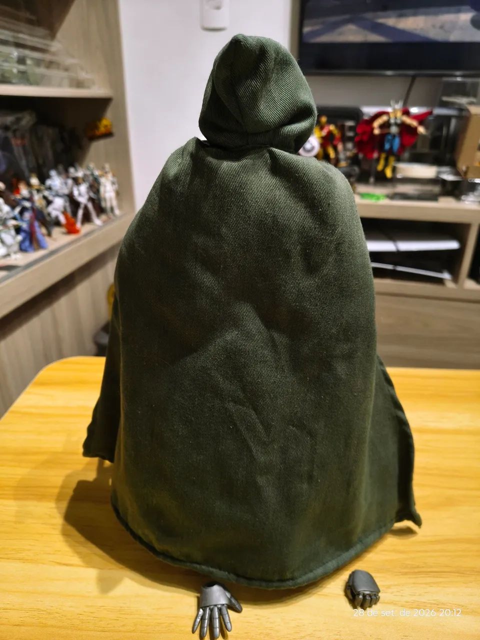 Dr Doom Destino 1/6 Marvel Legends Custom - Foto 2