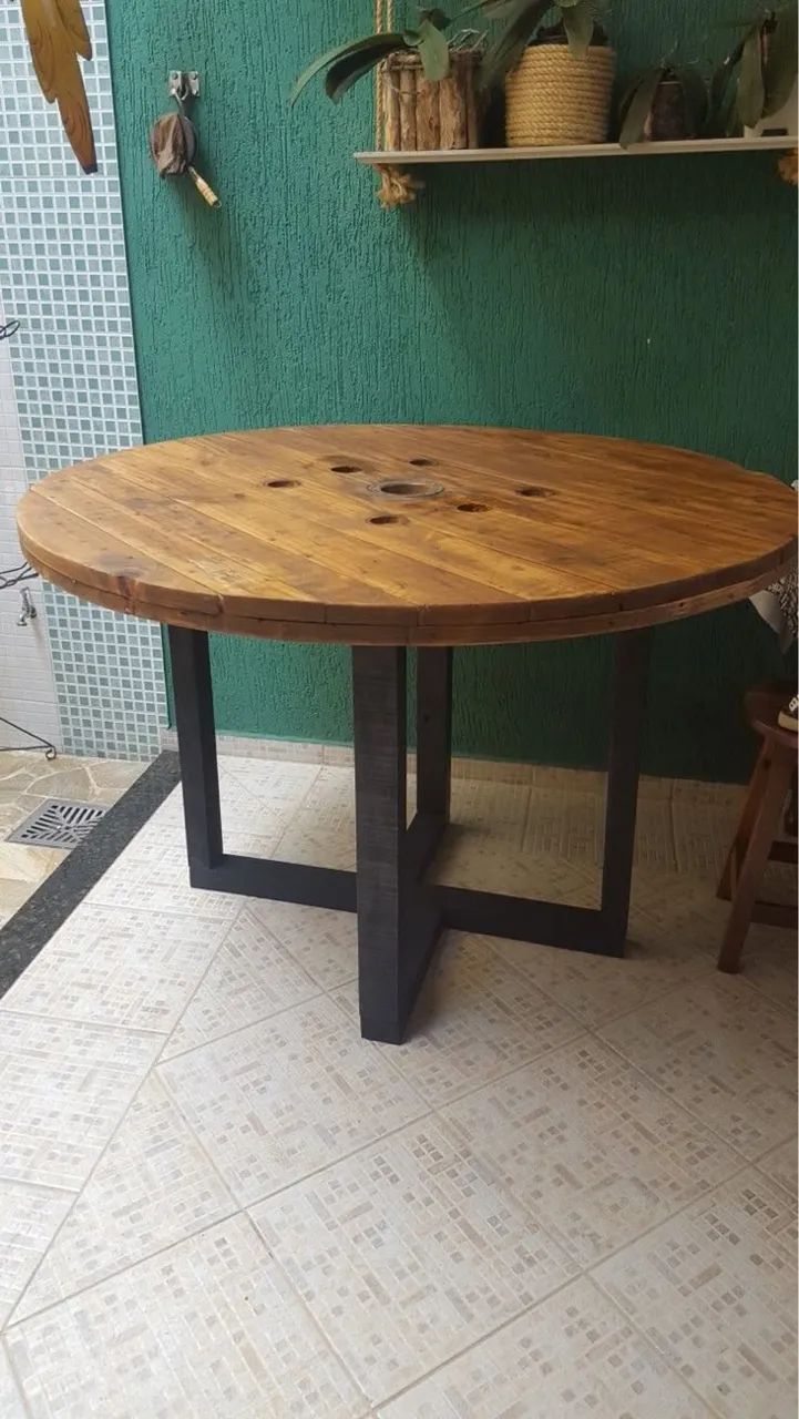 Mesa rústica 