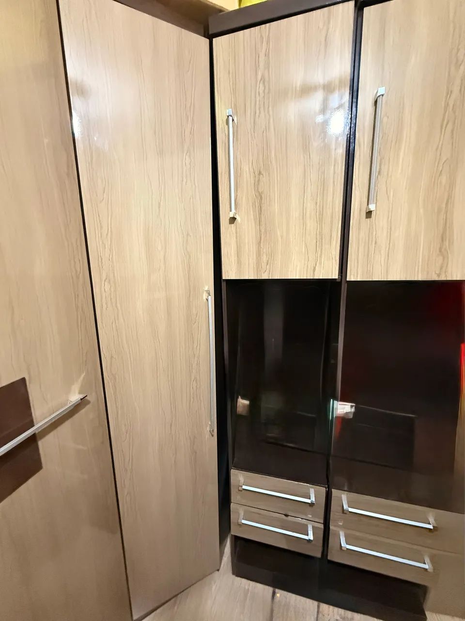 Guarda-roupa modulado em mdf HEIN 