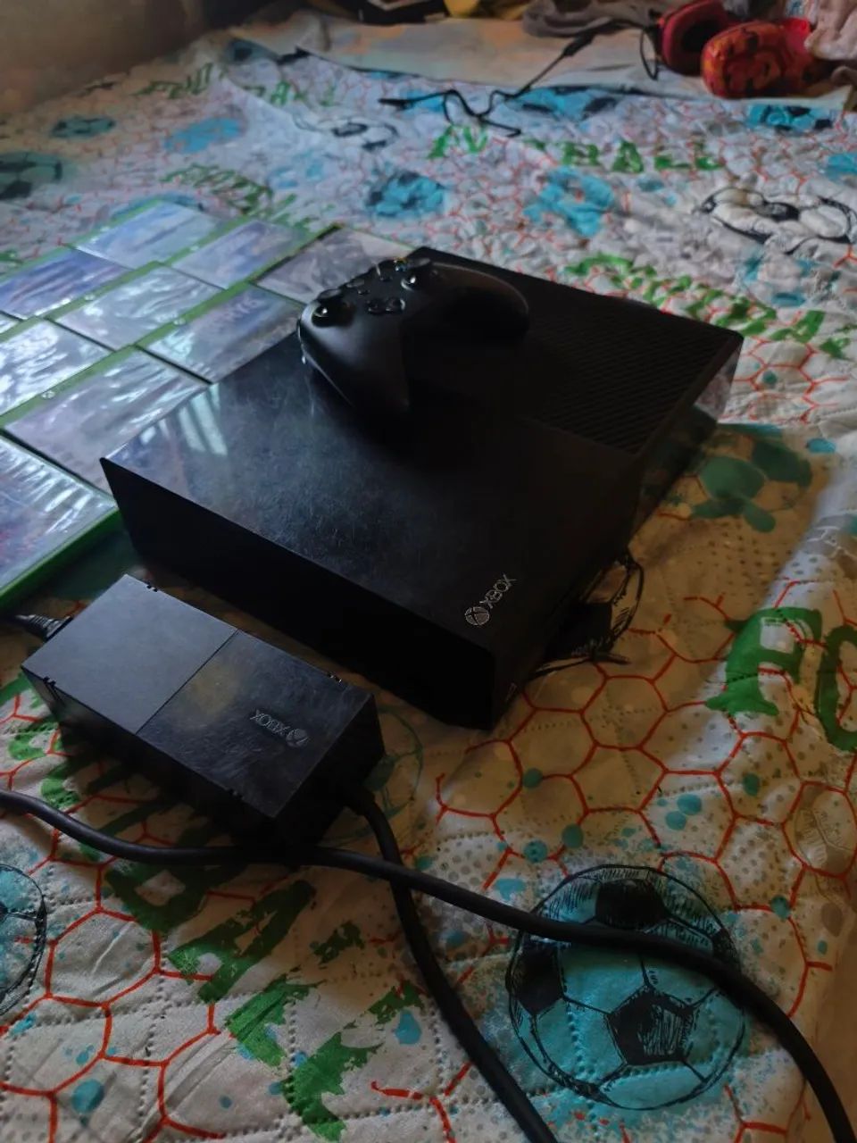 Vendo Xbox One +14 jogos (aceito cartão) - Foto 4