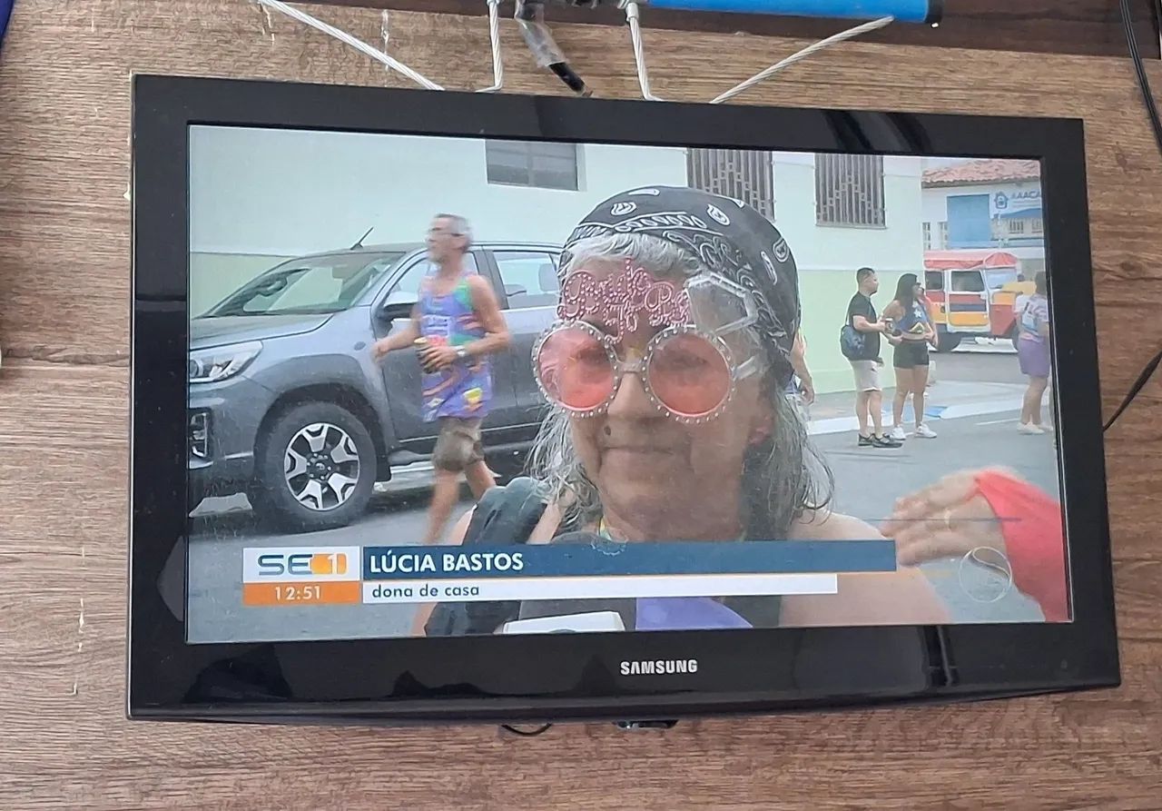 TV 32 polegadas Samsung - Foto 4