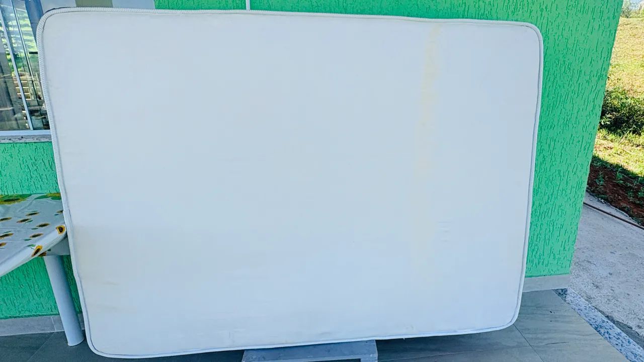 Colchão: Cama box Castor em ótimo estado - Foto 3