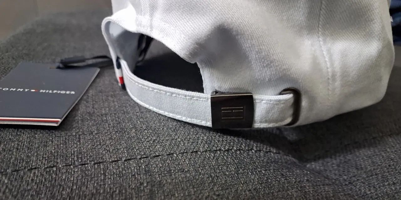 Boné Tommy Hilfiger Branco - Novo Original  - Foto 4