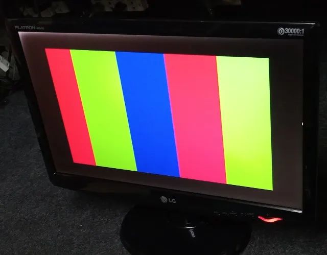 Monitor 20" LG Flatron W2043S-PF Widescreen VGA - Funcionando - Foto 2