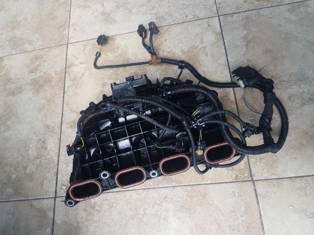 Coletor de adimisao bmw 320 i 4 cil original - Foto 4