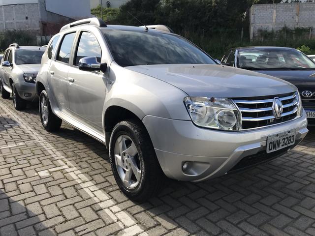 RENAULT DUSTER DYNAMIQUE 1.6 MANUAL PRATA (Apenas 74.415 KM RODADOS)