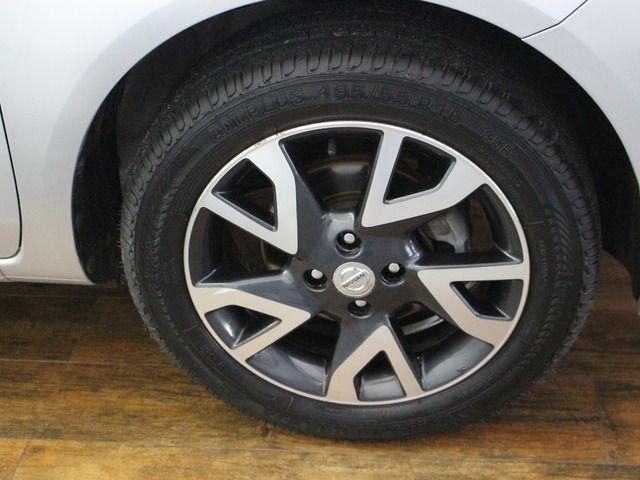 VERSA UNIQUE 1.6 16V Flex 4p Mec. - Foto 6