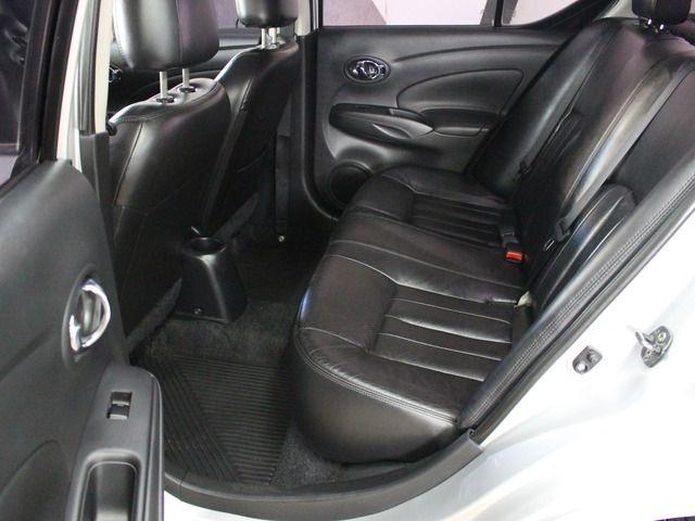 VERSA UNIQUE 1.6 16V Flex 4p Mec. - Foto 9