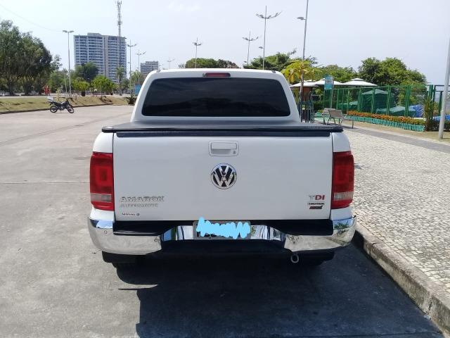 Volkswagen Amarok 4x4 HighLine 180 CV 4 Cilindros 2.0 - Único dono - Foto 4