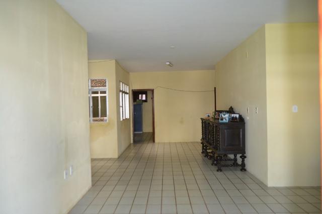 Casa de Alto Padrão a Venda 07 Suites sendo 01 com closet, no bairro Sossego, Crato - CE - Foto 4