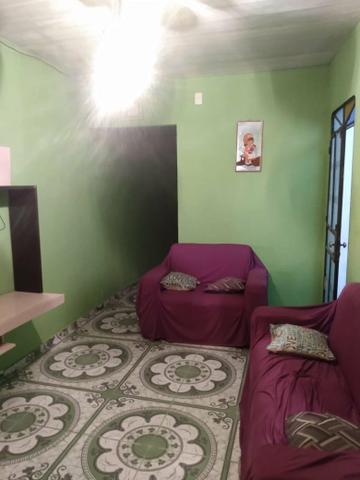Vende-se casa próximo ao shopping via norte - Foto 2