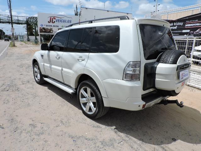 Pajero 3.2 Full 4X4 HPE 2013/2013 Automático - Foto 15