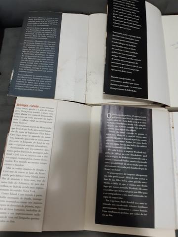 Lote de livros escritor Sidney Sheldon - Foto 3