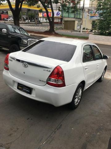 Toyota Etios Sedã XLS 1.5 M/T - Foto 6