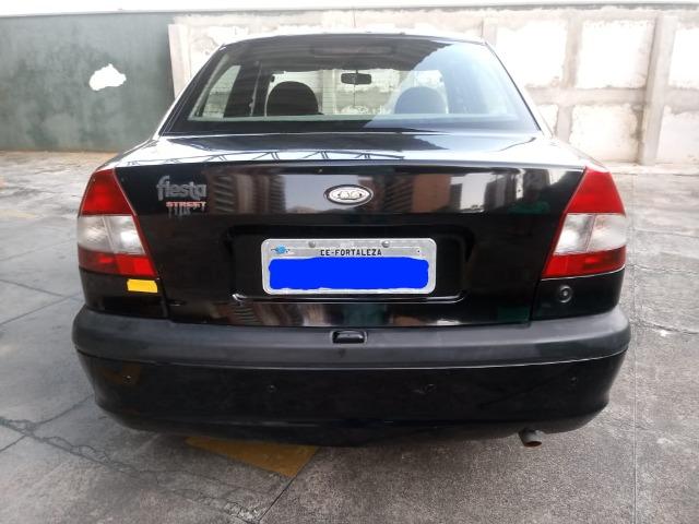 Carro Ford Fiesta Sedan Street 1.0, 4 portas, ar - 2003 (Preta) - Conservado - Foto 5