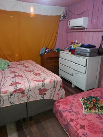 Vendo ou Troco Casa Pego moto como parte do pagamento