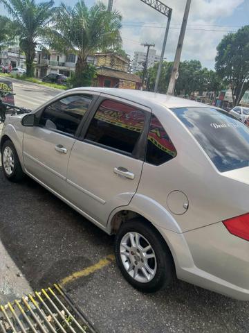 Ford Fiesta Sedan completo - Foto 3