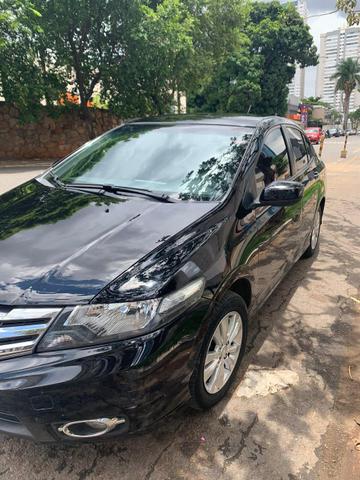 Honda CITY, muito novo, IPVA 2019 pago - Foto 2