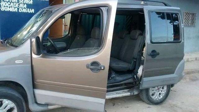 Doblo 1.8 Adventure Top Line, 2010, Locker - Foto 4