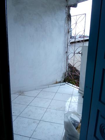 Duas casas + quintal com escritura - Foto 10