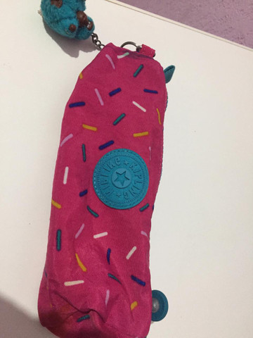 Estojo kipling dunuts