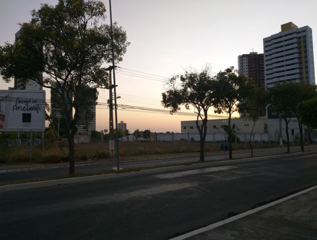 Aluga-se terreno urbano, localizado na avenida joao da escosia - Foto 7