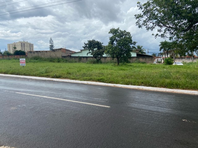 Área comercial no Setor Mont serrat 