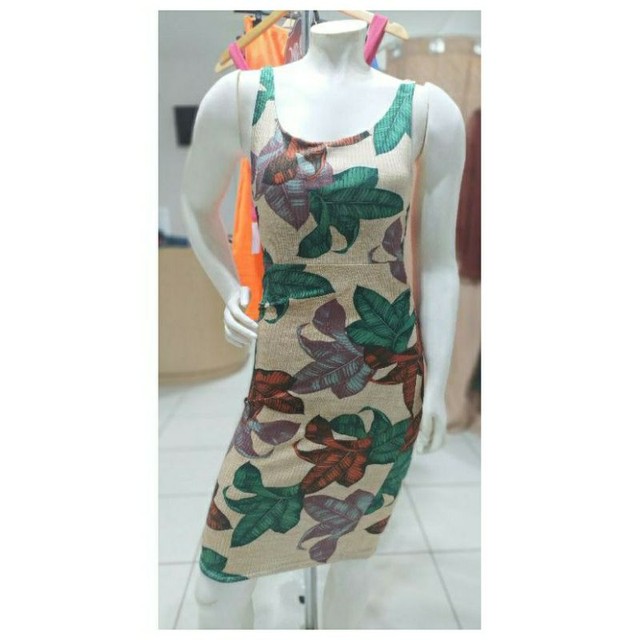 Vendo Vestido Midi canelado Estampado feminino P e M Novo!