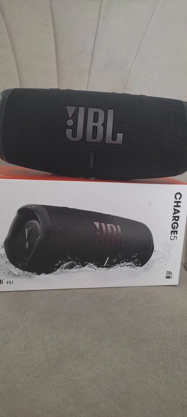 Caixa de som JBL original Charge 5 a prova d'água  e Bluetooth 