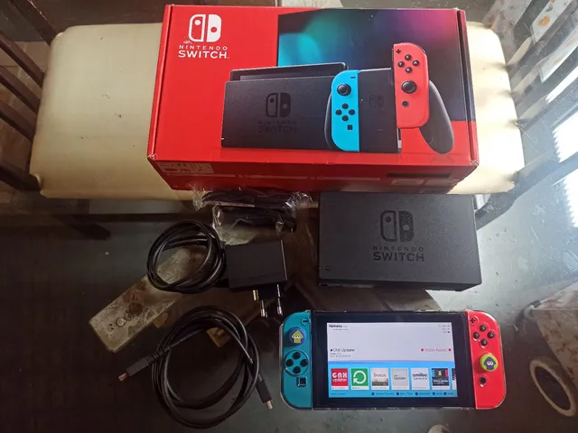 Nintendo Switch V2 Destravado (Seminovo)