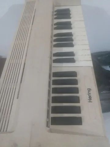 Antigo teclado Hering anos 70