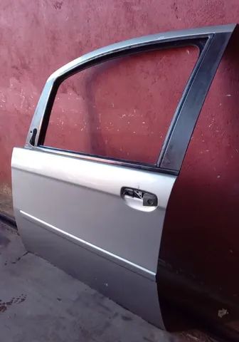 Porta dianteira Esquerda Fiat ideia 2009 a 2010 original 