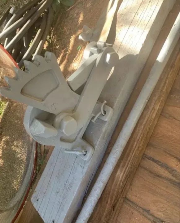 Máquina para cortar ferro.  - Foto 3