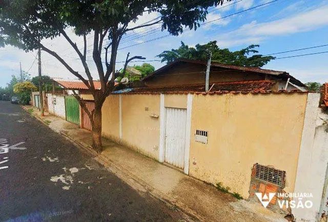 Casa à venda, 4 quartos, 1 suíte, 2 vagas, Conjunto Umuarama - Uberaba/MG