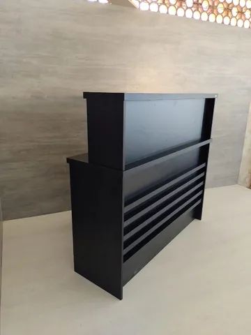 balcão de recepção reto ripado preto - Foto 3