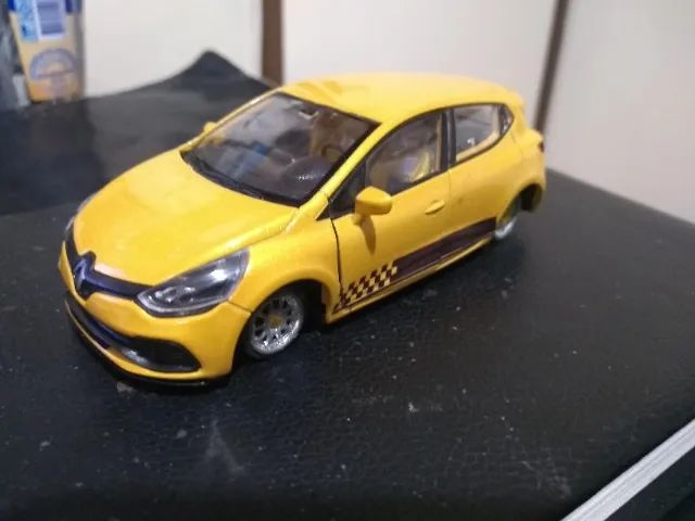 miniatura personalizada 132 renault clio - Foto 4