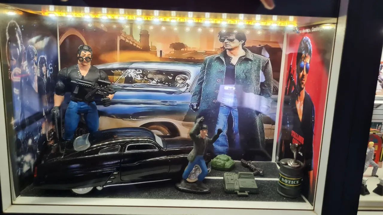 Quadros dioramas temáticos de séries e filmes antigos. - Foto 4