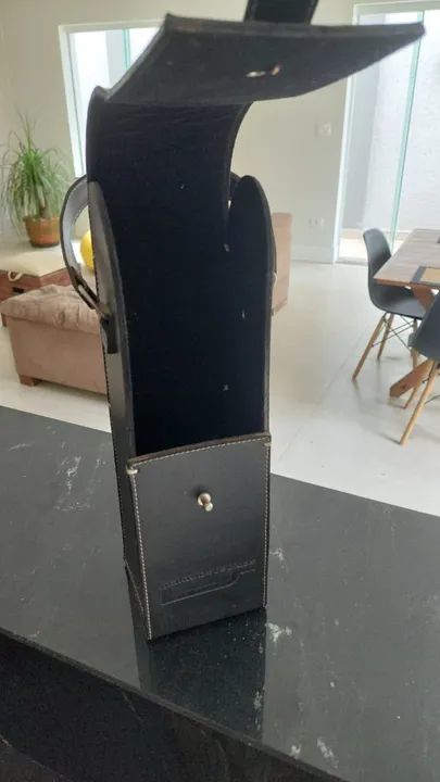 Porta vinho em couro  - Foto 3