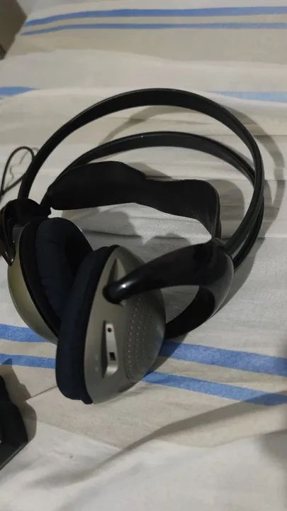 Fone de ouvido sem fio Philips shc 2000  - Foto 4