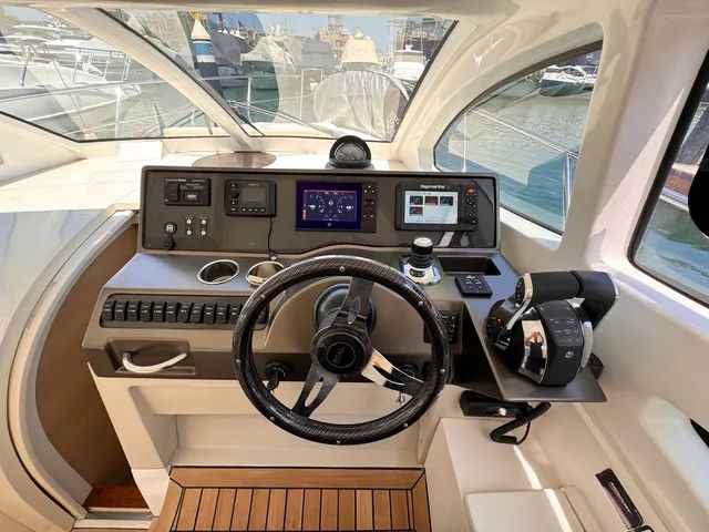 Lancha REAL 40 FLY 2022 - Foto 4