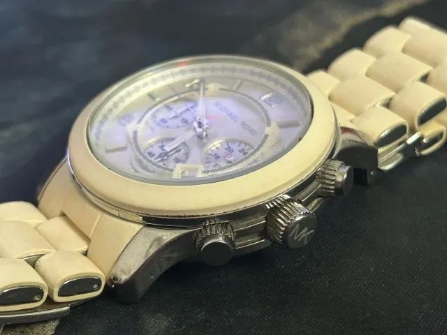 Relógio Michael Kors Feminino MK-8108 - Foto 4