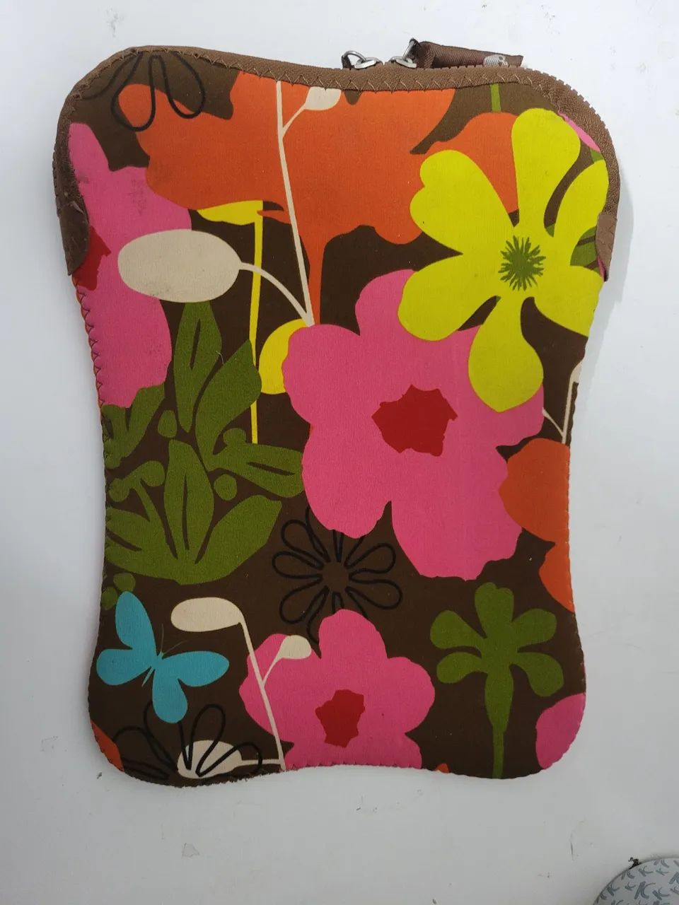 Capa para Netbook Floral Built - Foto 2