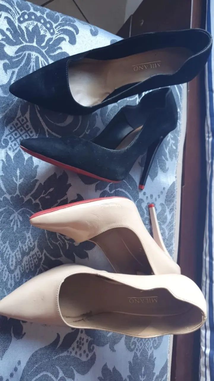 2 Scarpin 38 preto e nude