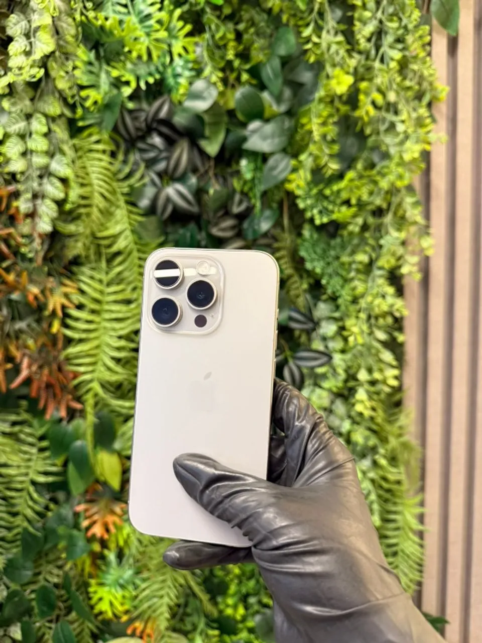 iPhone 15 Pro 128GB - Lindo demais, todo original - Até 18x
