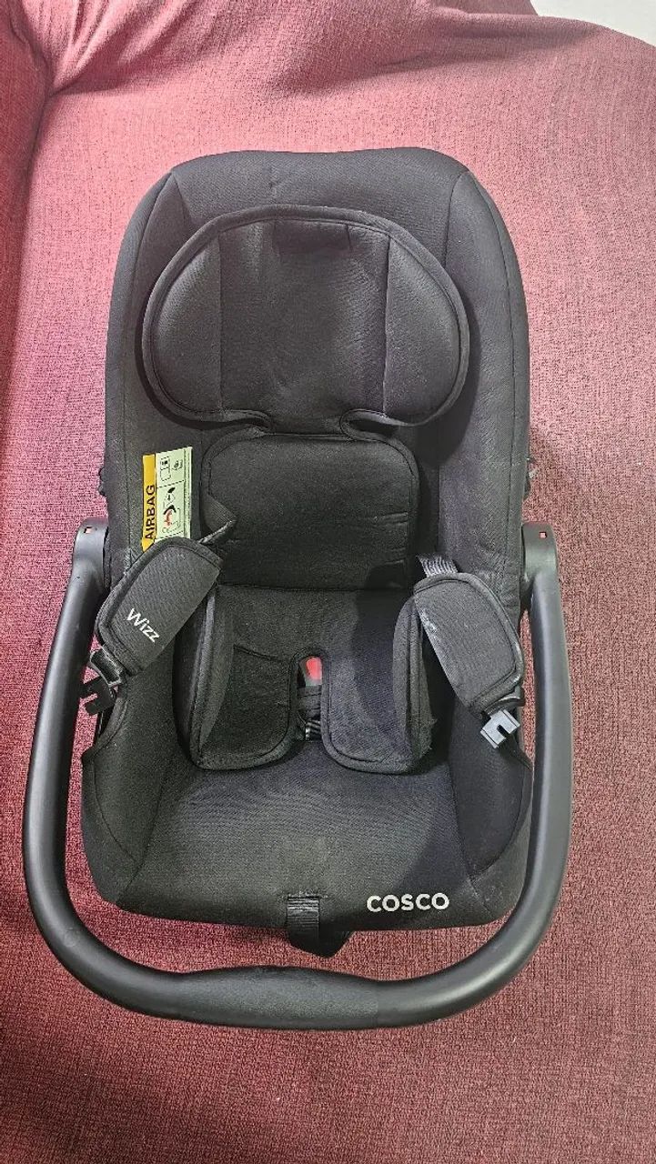 Bebê conforto Cosco Wizz