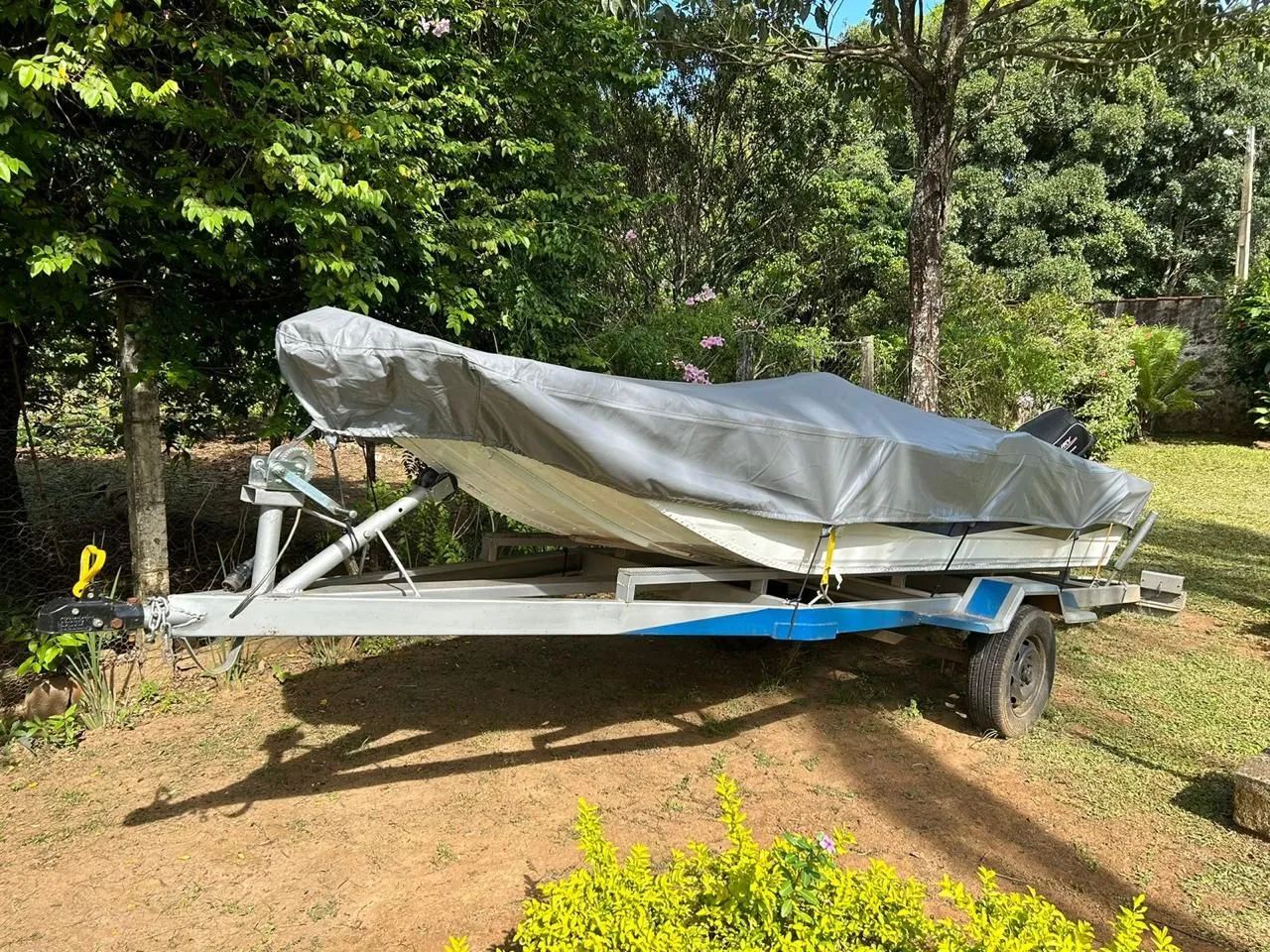 Barco com motor e trailer - Foto 11