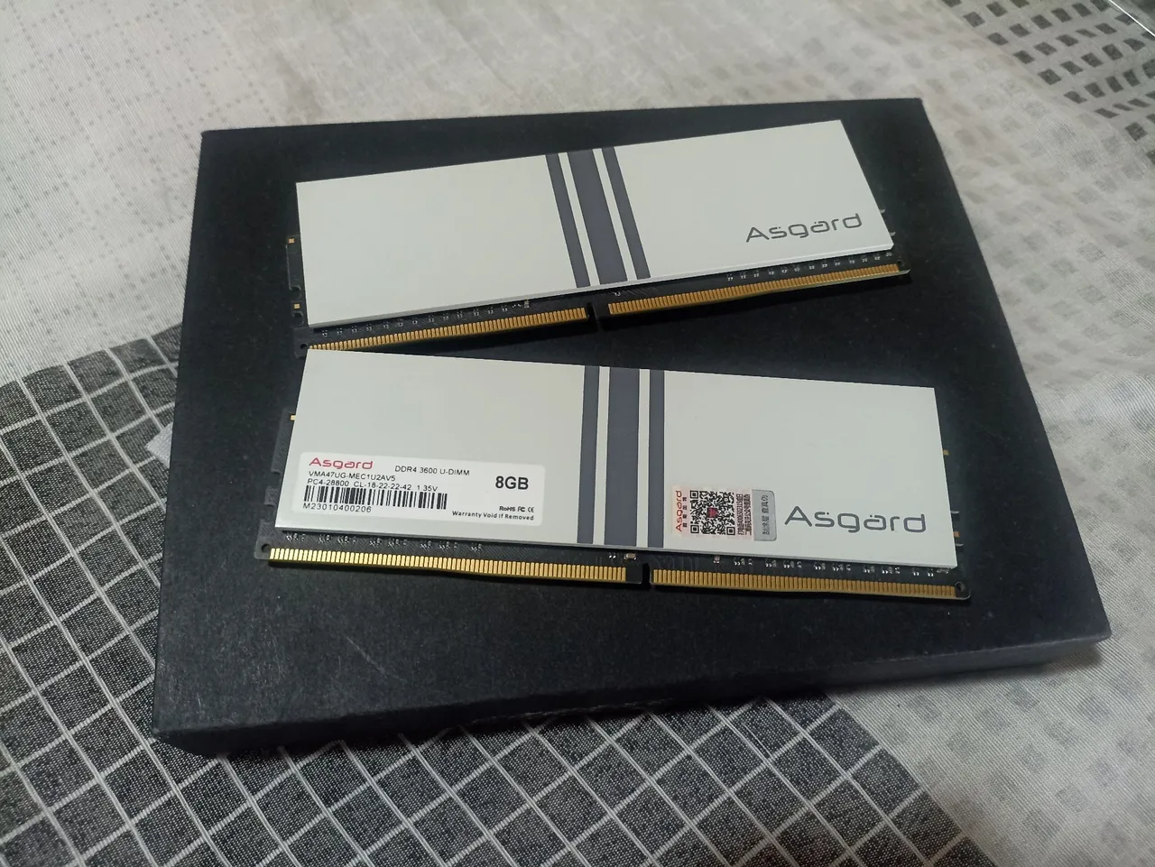 Asgard RGB Memória 8GBx2(16GB) 3600MHz Valkyrie Série Polar Branca
