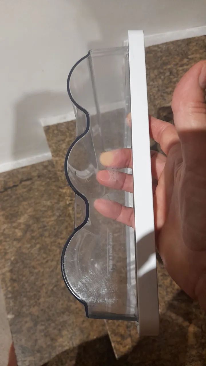 Gaveta para latas e long neck - Geladeira - Foto 4